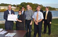 Press event photo: Cranberry Experiment Station recipients and partners